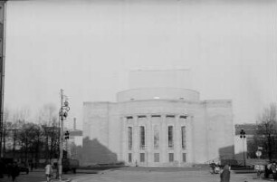 Volksbühne Berlin : Blick auf die Volksbühne Berlin