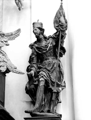 Figur eines männlichen Heiligen