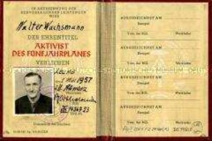 Urkunde/Ausweis zur Auszeichnung "Aktivist des Fünfjahrplanes"