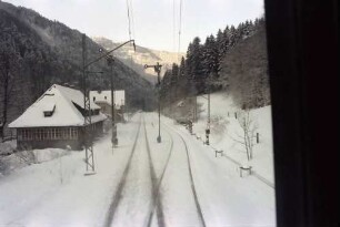 Posthalde; Höllsteig: verschneite Höllentalbahn; Abschnitt Posthalde, Höllsteig