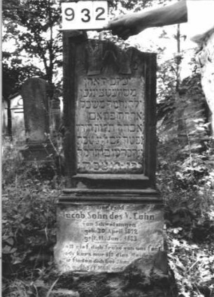 Grabstein 932