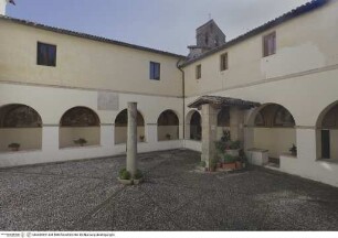 San Francesco, Chiostro