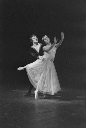 Szenenbilder aus einer Gala-Ballett-Soiree. Deutsche Staatsoper Berlin, 29.01.1972