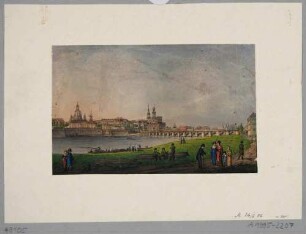 Stadtansicht von Dresden, Blick von Nordosten vom Neustädter Elbufer über die Elbe auf Altstadt und Augustusbrücke