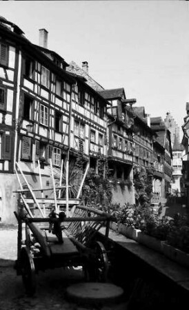 Meersburg: Gasse mit Fachwerkhäusern