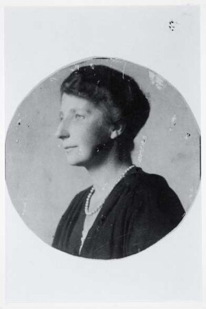 Pahlen, Alice von der, geb. Gräfin von Medem, gesch. Fürstin von Lieven