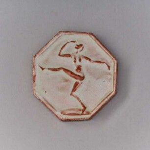 Achteckige Plakette mit Darstellung einer Tänzerin