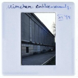 München, Staatliche Antikensammlungen : Fassade