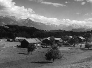 Gebirgsdorf, wahrscheinlich im Allgäu