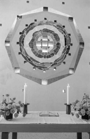 Inbetriebnahme der renovierten Petruskirche in der Nordweststadt