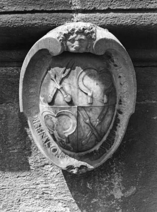 Lindwurmbrunnen — Wappen der Landesverordneten — Wappen des Landesverordneten Georg Seylridt