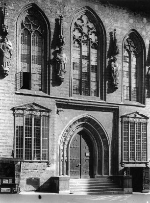 Bremen. Altes Rathaus (1405-1410, 1545 und 1608-1614). Teilansicht der Fassade