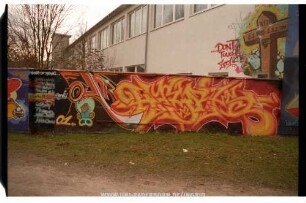 ...DoNT ToucH!! | 2001!!