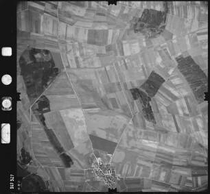 Luftbild: Film 890 Bildnr. 882