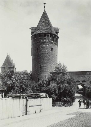 Tangermünde, Gefangenenturm : Tangermünde. Toranlage und Gefangenenturm zur Kaiserburg