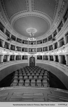 Palazzo del Comune, Teatro Comunale degli Arrischianti, Sarteano