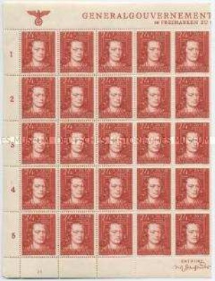 Unvollständiger Bogen mit 25 Briefmarken zu 24 Zloty aus dem Generalgouvernement mit einem Porträt von Andreas Schlüter