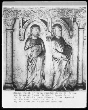 Apostelfries des ehemaligen Lettners — Zwei Apostel