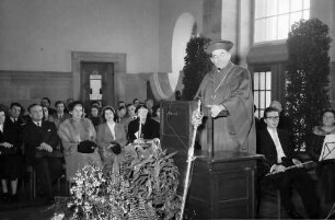 Freiburg: Universität; Rektor der Universität, Walter-Herwig Schuchhardt spricht