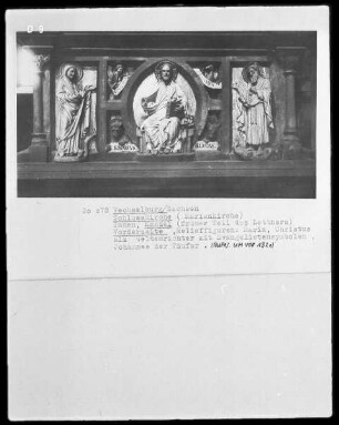 Relief der Vorderseite: Deesis und die Evangelistensymbole
