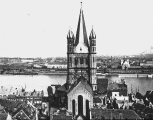Köln, Groß St. Martin, von Westen