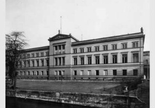 Blick auf das Neue Museum