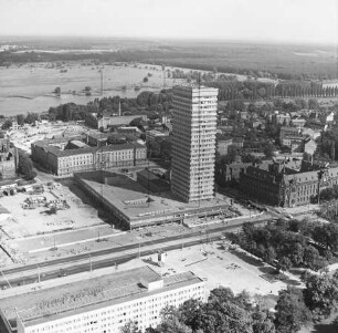 Oderturm an der Karl-Marx-Straße in Frankfurt/Oder : Blickrichtung Südosten