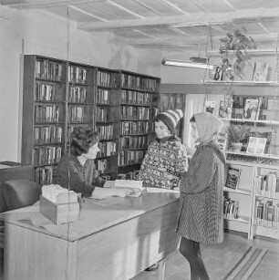 Bücherei Schirgiswalde : Schirgiswalde. Innenansicht der Bibliothek