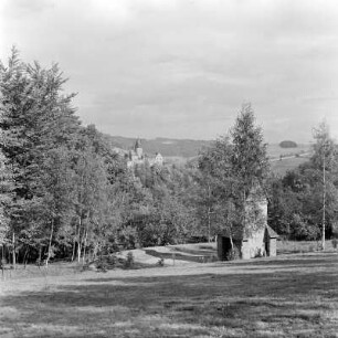 Schwarzenberg, Blick zum Schloss : Schwarzenberg. Blick vom Rockelmann-Park zum Schloss