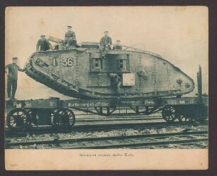 Abtransport erbeuteter intakter Tanks.