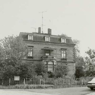 Glauchau, Bahnhofstraße 7, Villa, Straßenansicht