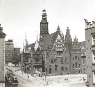 Wroclaw. Rathaus (1201/1500). Ansicht von Südosten