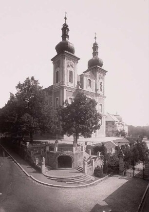 Katholische Pfarrkirche Sankt Johannes Baptist