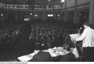 Radeberg. Freie Deutsche Jugend (FDJ), IV. Kreiskonferenz, u.a. mit Hermann Axen, , Vorsitzender der FDJ in Sachsen, 27.-28. September 1947