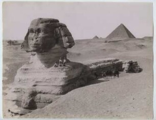 Große Sphinx von Gizeh, Gizeh: Ansicht, halb bedeckt mit Wüstensand