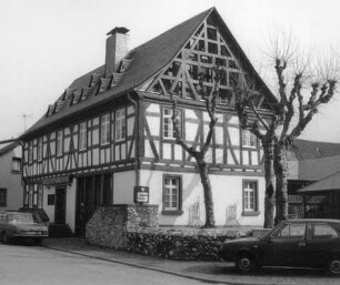 Altes Rathaus; Flörsheim, Taunusstraße 3