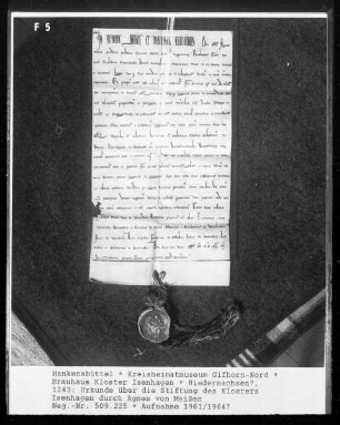 Urkunde über die Stiftung des Klosters Isenhagen durch Agnes von Meißen