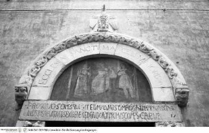 Seitenportal mit alttestamentlichen Szenen, Adler