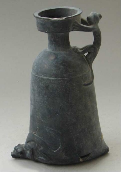 Libation vessel