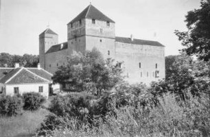Schloss : Ein altes Schloss in Kuressaare auf der Insel Saaremaa