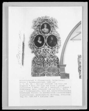 Epitaph Albrecht vom Holz und Gemahlin