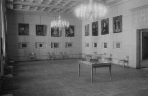 Masterpieces, April 1946 (Ausstellung einer Auswahl von Meisterwerken aus den Depots des Central Collecting Point Marburg)