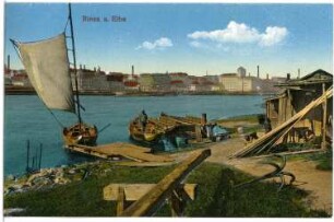 Riesa. Blick auf Riesa mit Elbe und Booten