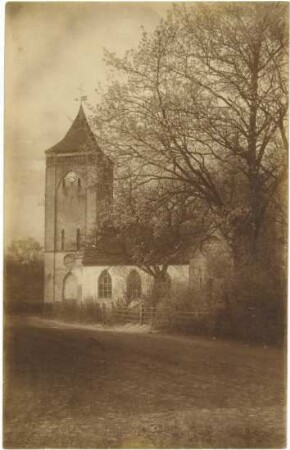Paretz (Kr. Osthavelland): Dorfkirche von Süden