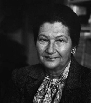 Simone Veil (geb. 1927; Politikerin). Paris, 1992