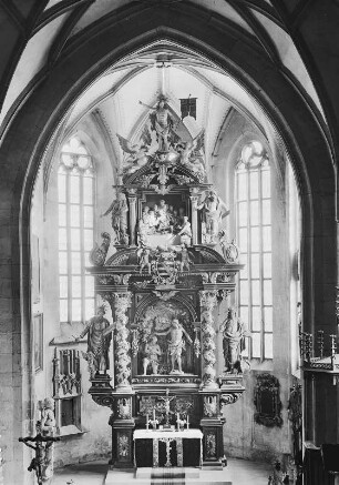 Römhild. Stiftskirche. Blick zum Altar (1686)