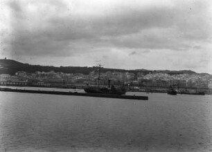 Vor Algier : Aufnahme der Stadt Algier