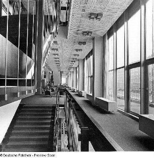 Kulturpalast. Obergeschoß