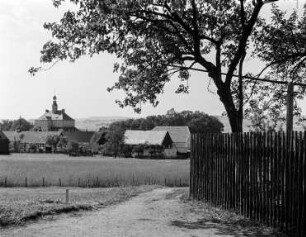 Ortsansicht mit Schloss Gießmannsdorf