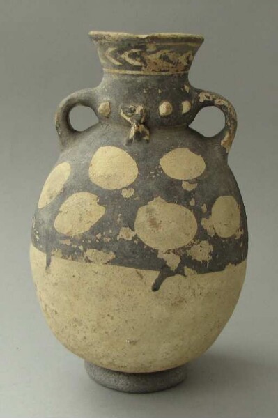 Clay vessel